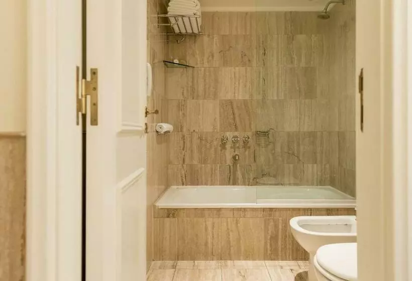 استودیوی استاندارد, Loi Suites Recoleta