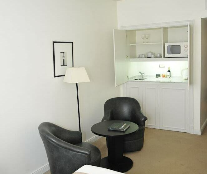 标准工作室, Loi Suites Recoleta