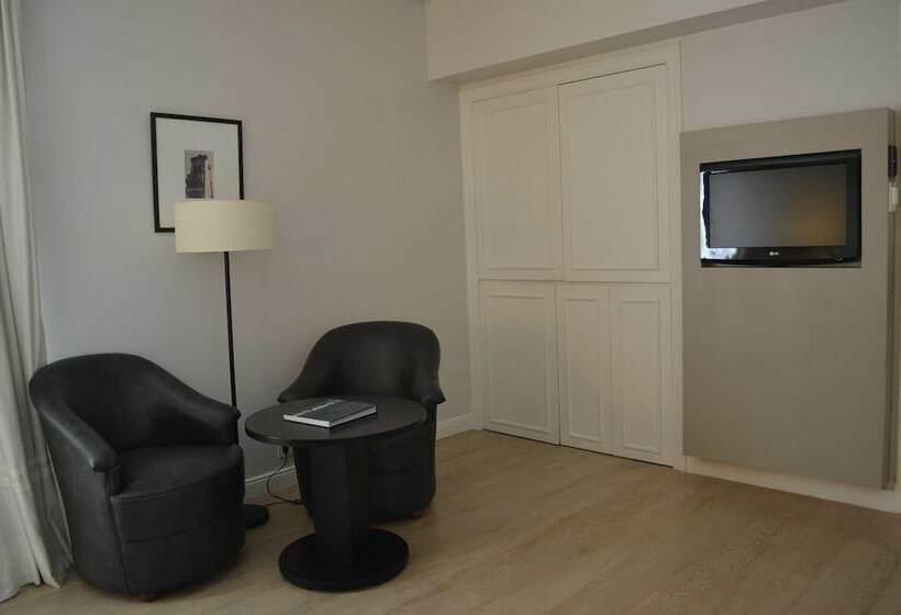 استودیوی استاندارد, Loi Suites Recoleta