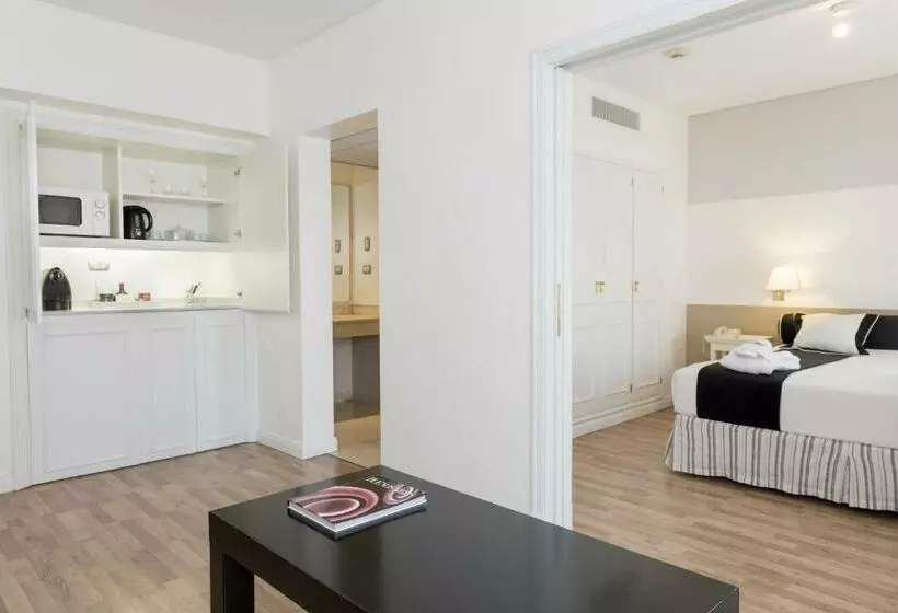 سوییت اجرایی, Loi Suites Recoleta