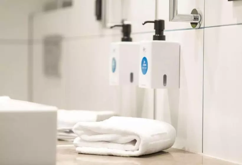 اتاق استاندارد, Quality Hotel The Mill