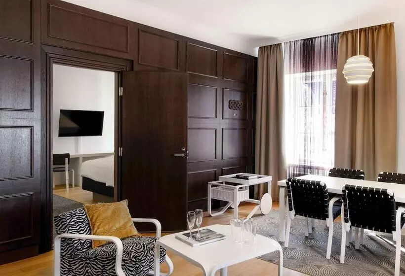 سوییت اجرایی, Radisson Blu Plaza Hotel, Helsinki