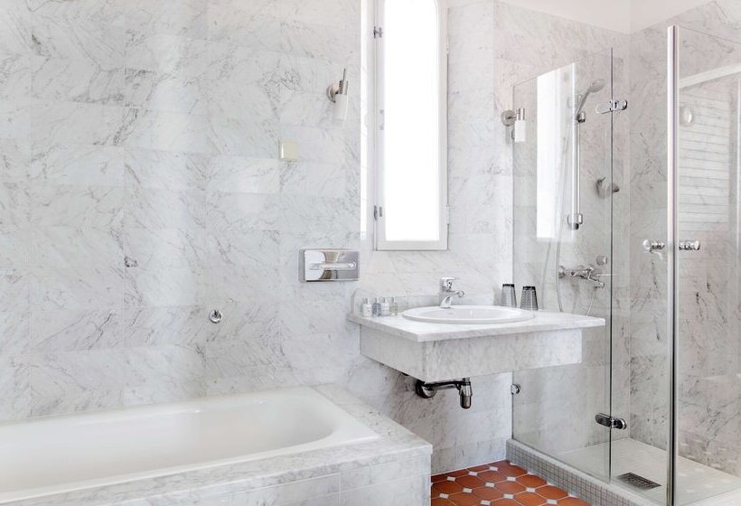 סוויטה, Radisson Blu Plaza Hotel, Helsinki