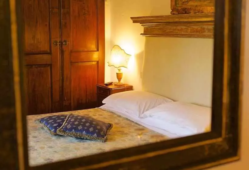 اتاق سوپریور, Relais Villa Baldelli