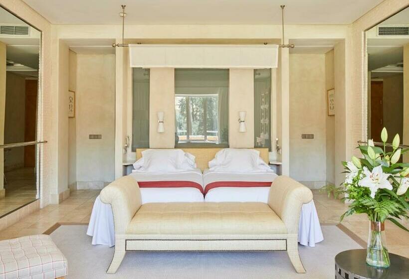 סוויטה, Rio Real Golf &