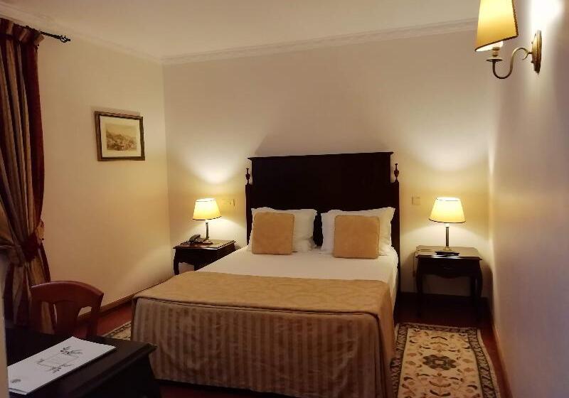 غرفة قياسية, Turim Club Azeitao