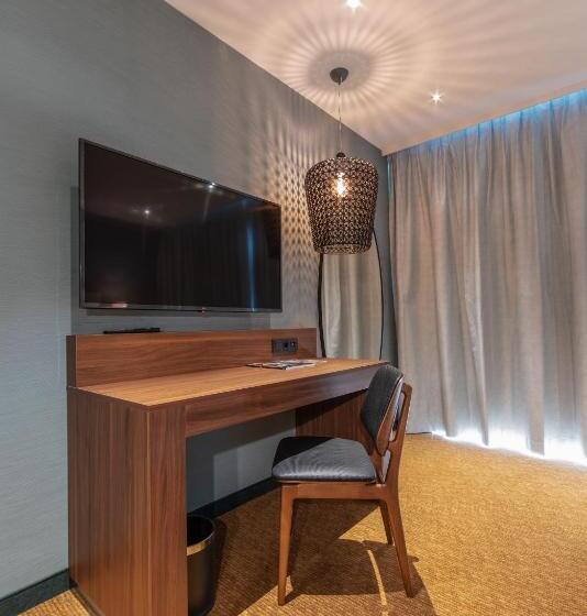 غرفة ديلوكس, Van Der Valk Hotel Schiphol