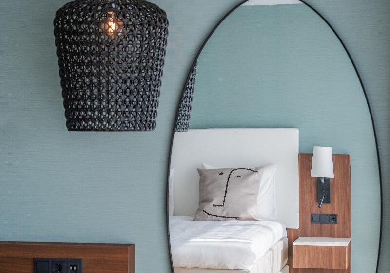 غرفة ديلوكس, Van Der Valk Hotel Schiphol