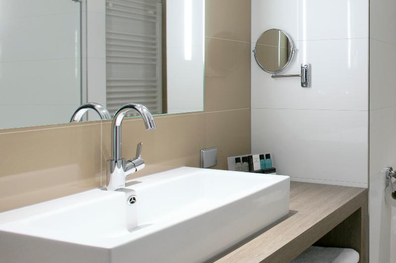 Номер Superior, Van Der Valk Hotel Schiphol