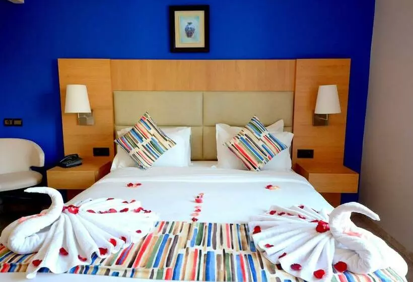 اتاق استاندارد, Oasis Hotel & Spa