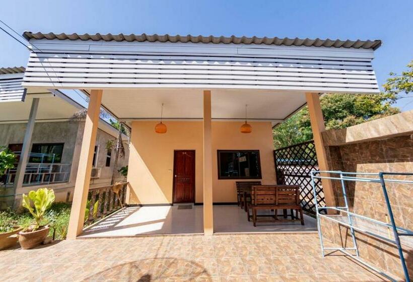 غرفة عائلية, Tompizza Resort