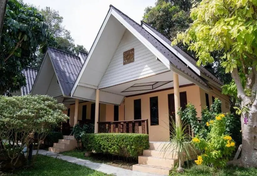 Deluxe-huone, Tompizza Resort