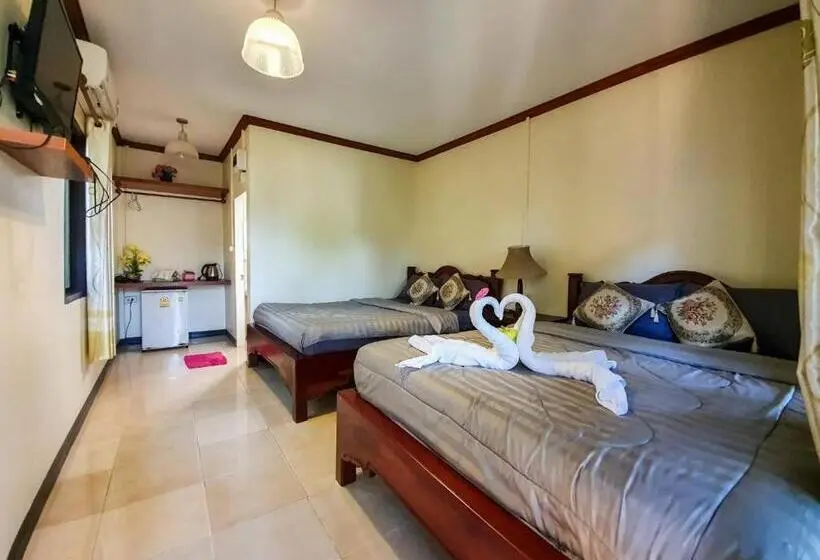Perhesviitti, Tompizza Resort