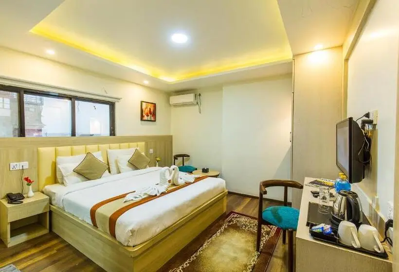 اتاق لوکس, Travel Inn