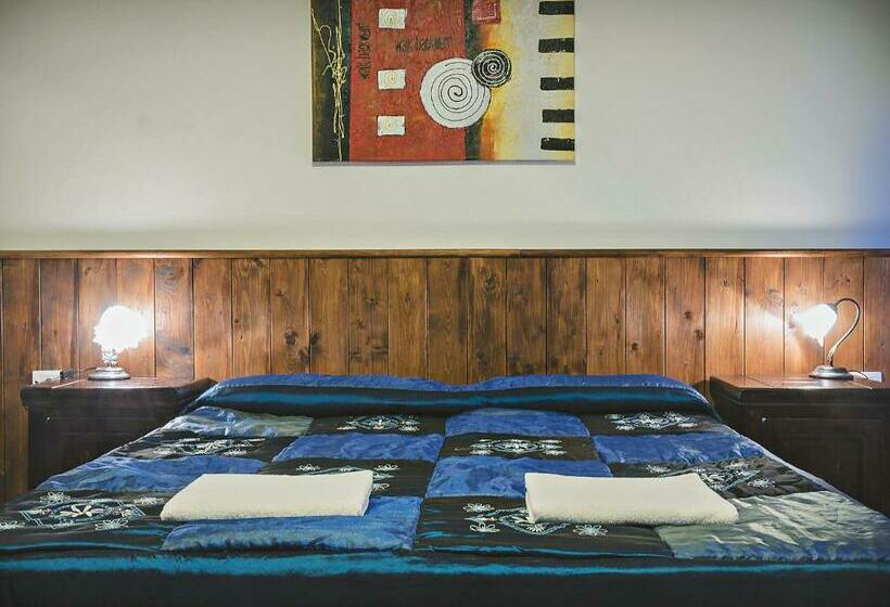 חדר סטנדרט לארבעה, Bed And Breakfast Ichnos