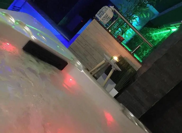 デラックスルーム, Saija Resort