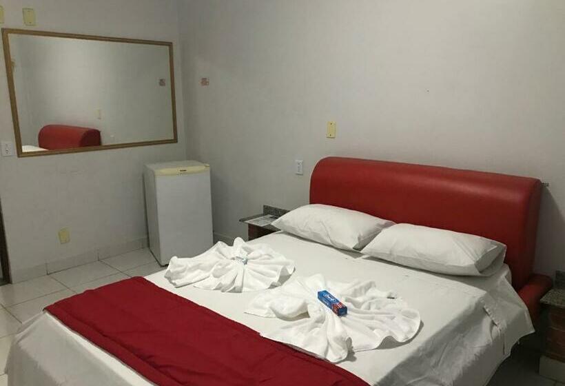 디럭스 룸, Oliveira