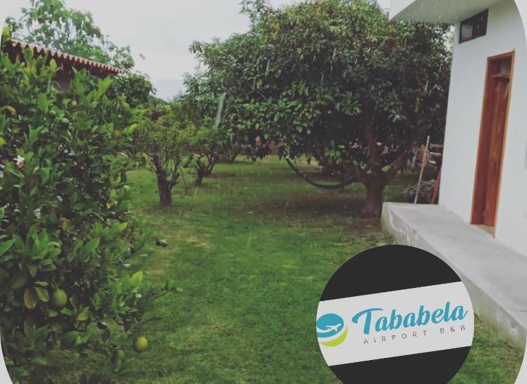 패밀리 룸 가든 전망, Tababela Airport B&b