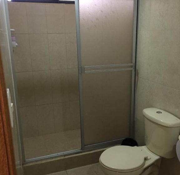 패밀리 룸 가든 전망, Tababela Airport B&b