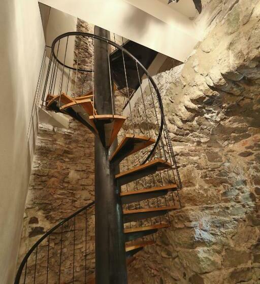 جناح دوبلكس, Grand Vígľaš