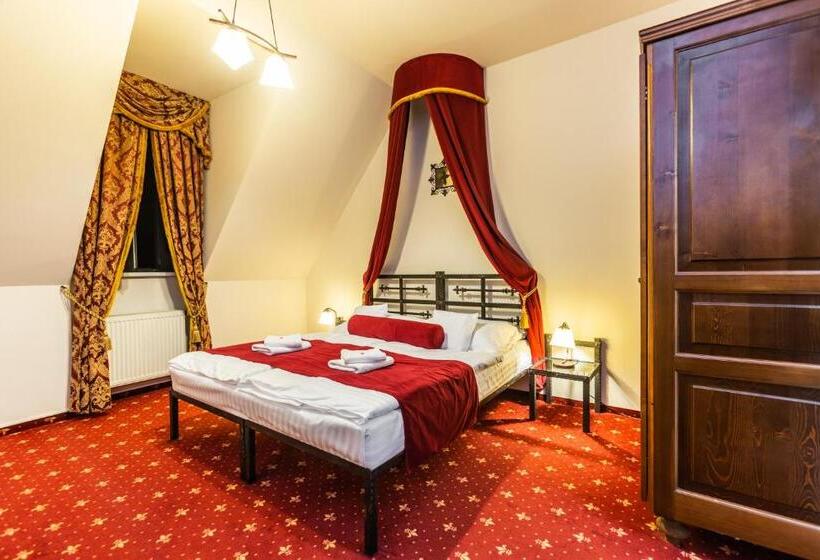 شقة غرفة واحدة, Grand Vígľaš