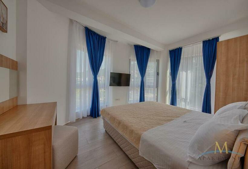 آپارتمان 2 خوابه, M Apartments