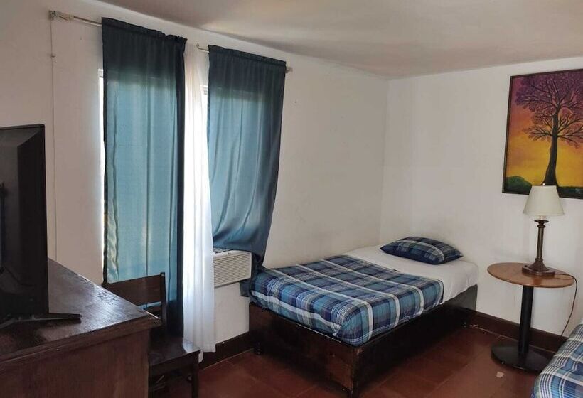 Номер Стандарт, Antique Casa De Huespedes Barrio Antiguo