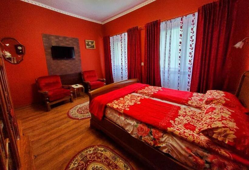 Номер Deluxe, Sissy Vendégház