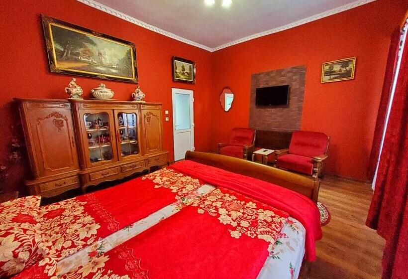 Номер Deluxe, Sissy Vendégház