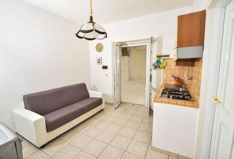 غرفة عائلية, Solemareponza Casa Maria