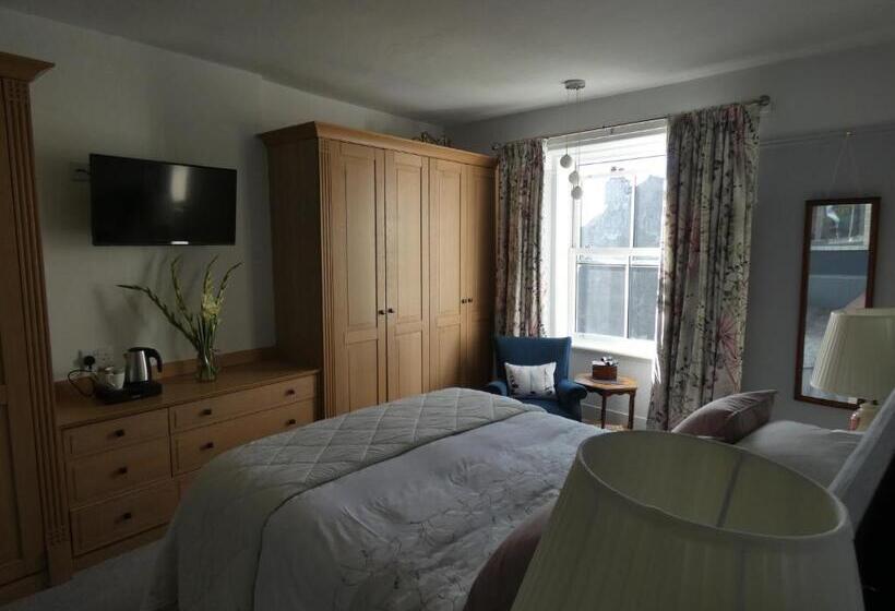 Номер Deluxe Кровать Кинг, Kentwood Guest House