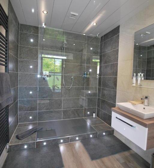 キングサイズベッドのデラックスルーム, Kentwood Guest House