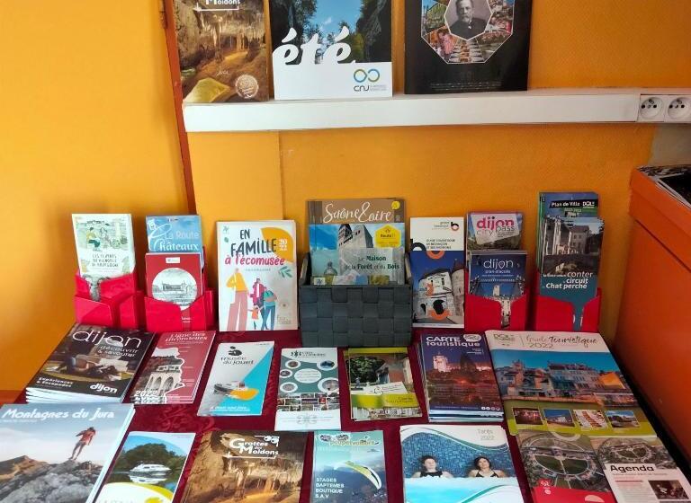 스탠다드 룸, Le Jack