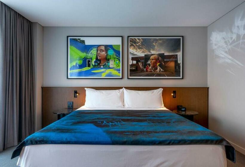 2ベッドルームアパートメント, The Adnate Perth Art Series