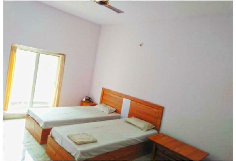 غرفة ديلوكس مزودة بشرفة, Aym Yoga Resort Arambol Goa