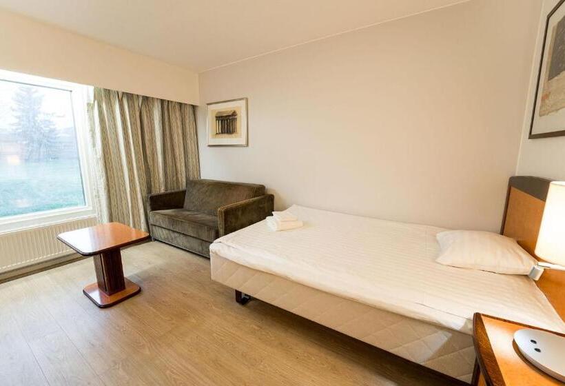 Номер Стандарт Индивидуальный, Budget Hotel Raahe