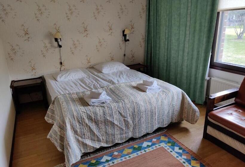 דירת חדר, Budget Hotel Raahe