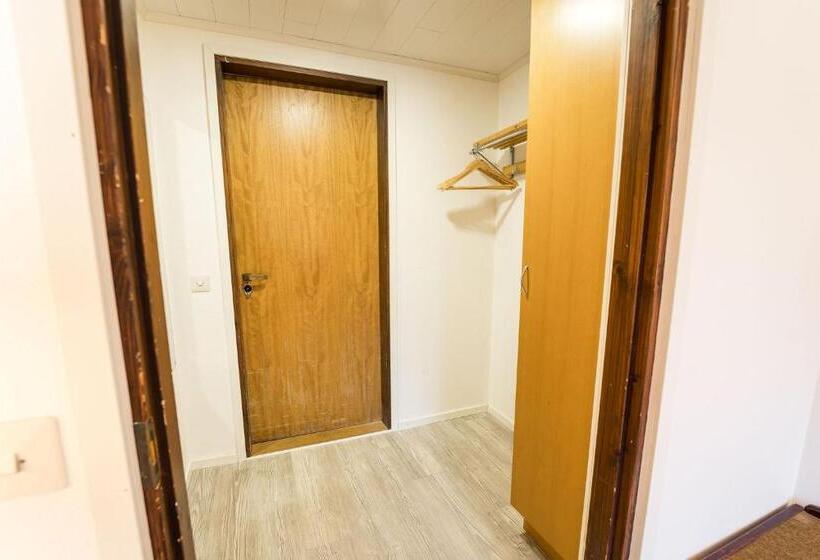 经济房, Budget Hotel Raahe