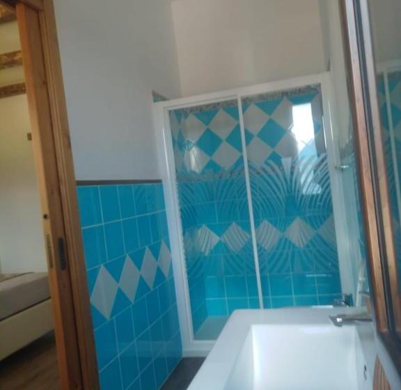 חדר סטנדרט נוף להרים, B&b Il Portico Orgosolo