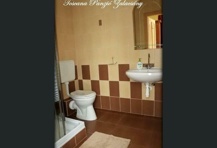 스탠다드 룸, Zalacsány Toscana étterem Panzió