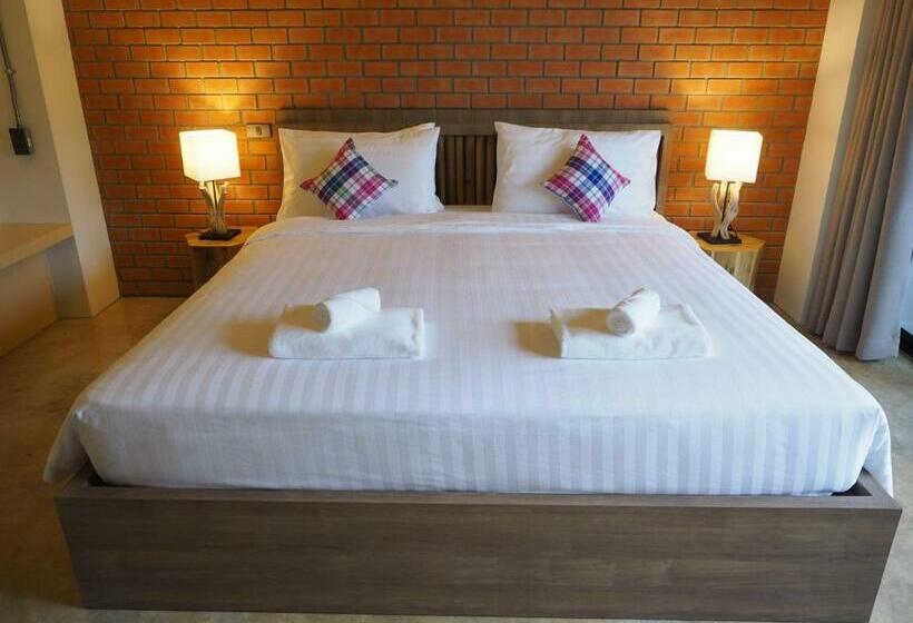 غرفة قياسية فردية, Luck Esan Loft