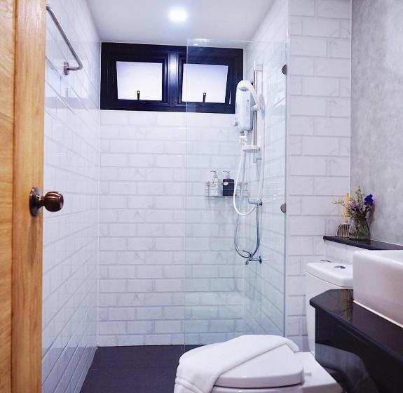 חדר סטנדרט, Luck Esan Loft