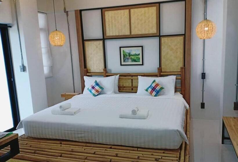 חדר דלוקס יחיד, Luck Esan Loft