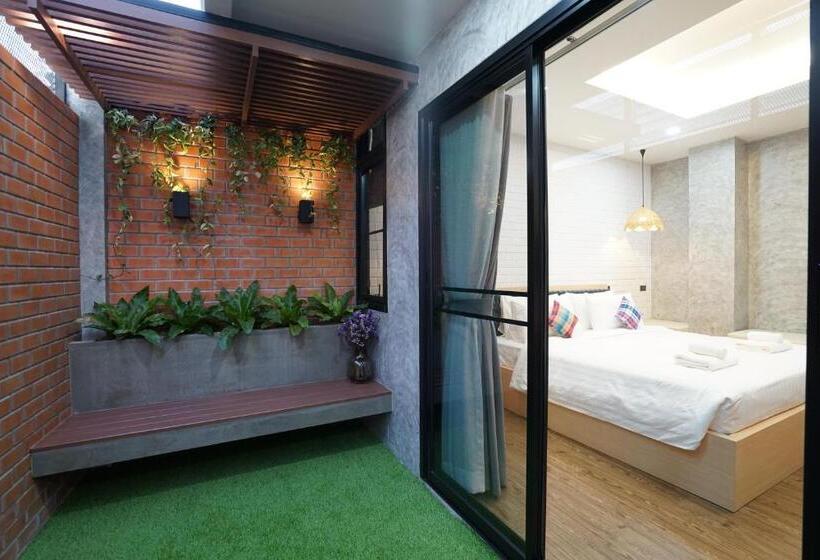 Standard room with outdoor bath, Luck Esan Loft