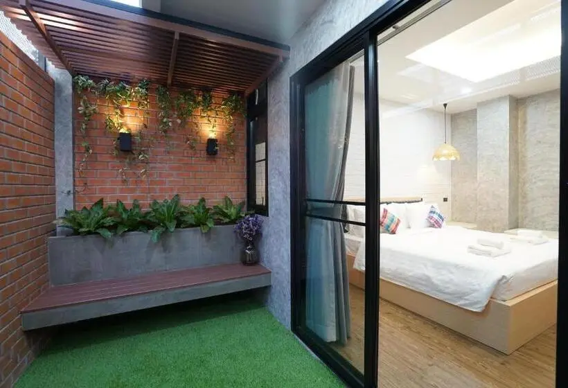 Standardzimmer Bad am Gang, Luck Esan Loft