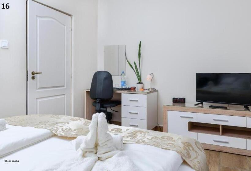 חדר סטנדרט, Zenubia