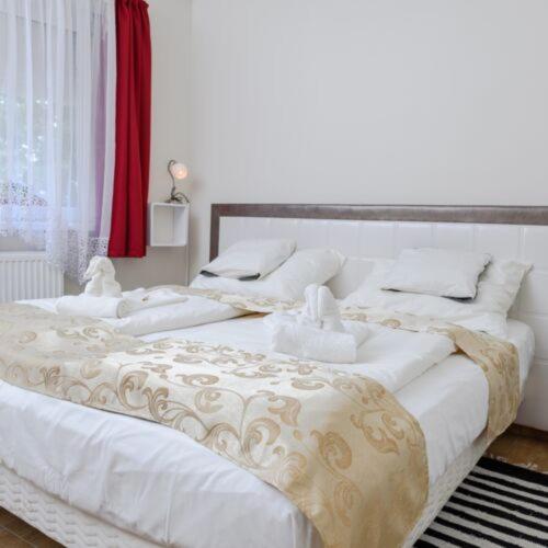 חדר סטנדרט, Zenubia