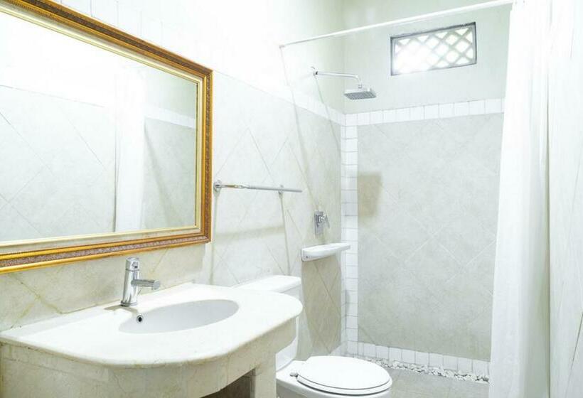 标准间, Reddoorz Plus Near One Bell Park Avenue