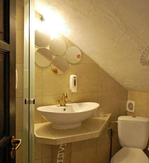 Номер Стандарт, Casa Poveste Pensiunea Muzeu