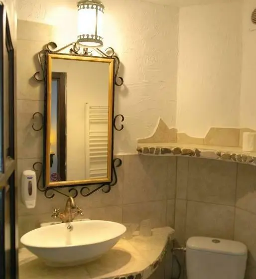 اتاق استاندارد, Casa Poveste Pensiunea Muzeu